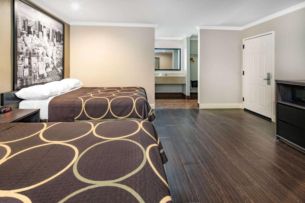 Super 8 By Wyndham North Hollywood Motel Los Angeles Eksteriør billede